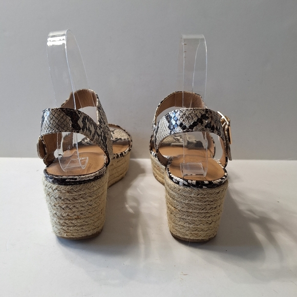 Lane Bryant Cream Black Snakeskin Mobwife Retro Strappy Platform Wedges Size 7W - Picture 8 of 15